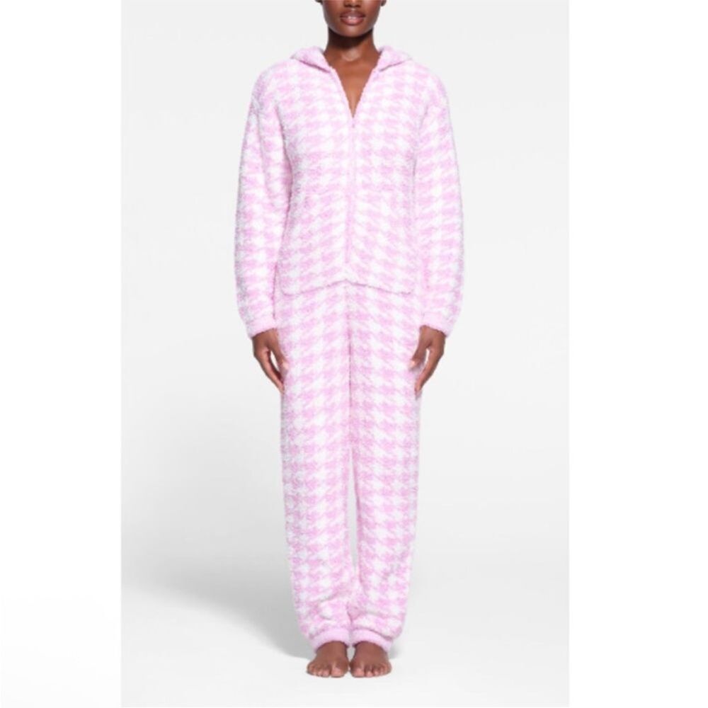 Skims Unisex Cozy Knit Limited Edition Petal Pink Houndstooth Zip Up